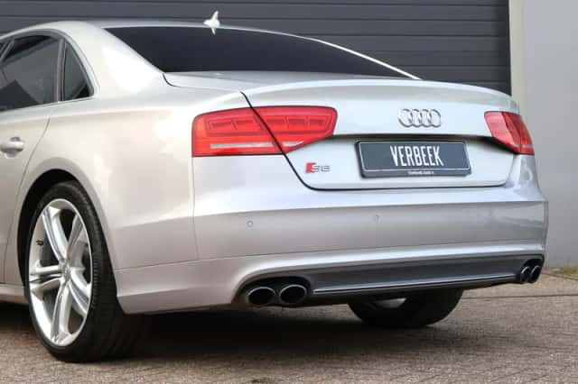 Audi S8 (2013) thumbnail 6