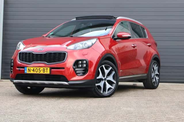 Kia Sportage (2016) thumbnail 2