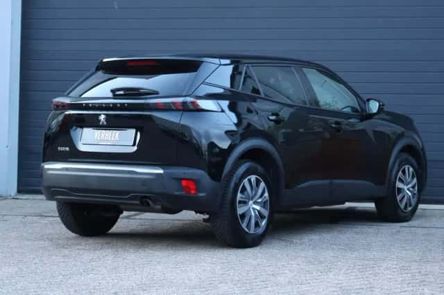 Peugeot 2008 (2021) thumbnail 5