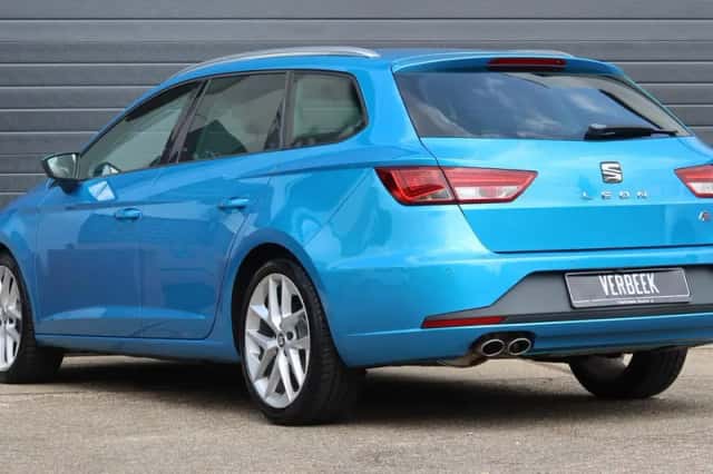 SEAT Leon (2016) thumbnail 4