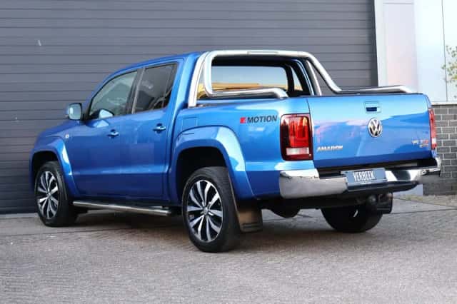 Volkswagen Amarok (2017) thumbnail 4