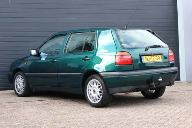 Volkswagen Golf (1996) thumbnail 3