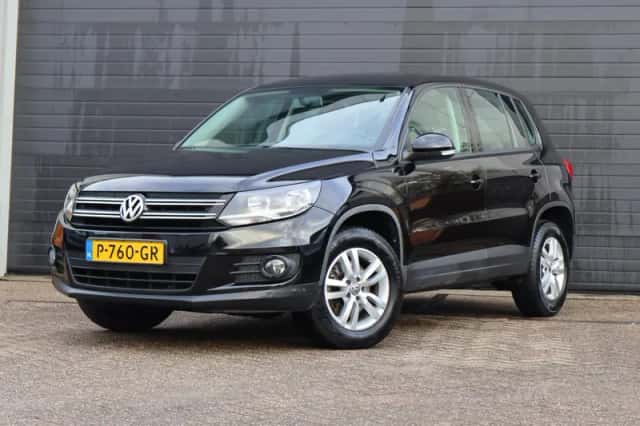 Volkswagen Tiguan (2013) thumbnail 2