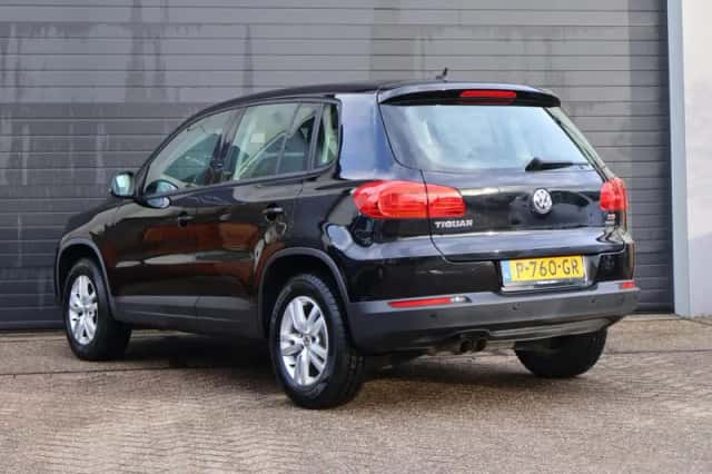 Volkswagen Tiguan (2013) thumbnail 3