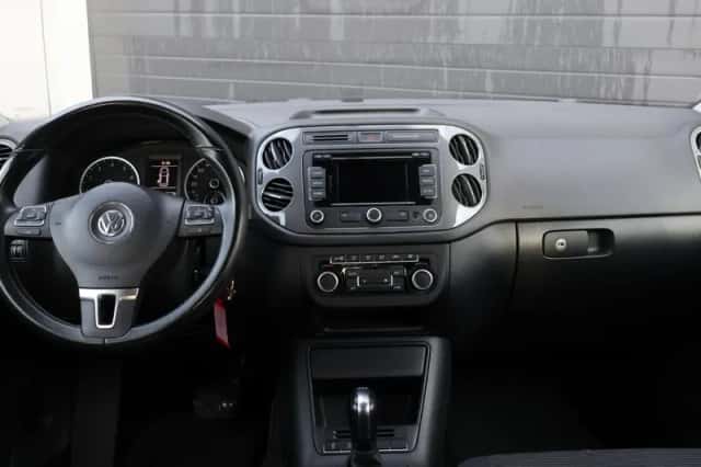 Volkswagen Tiguan (2013) thumbnail 5