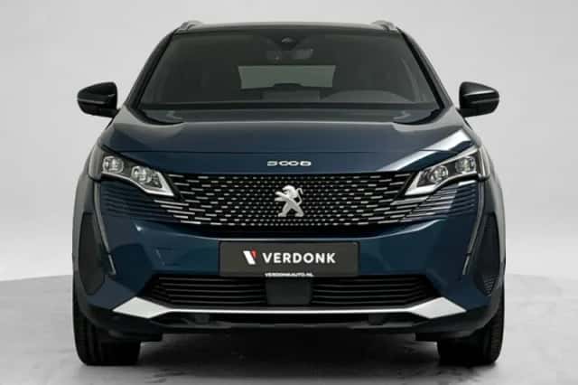 Peugeot 5008 (2024) thumbnail 5