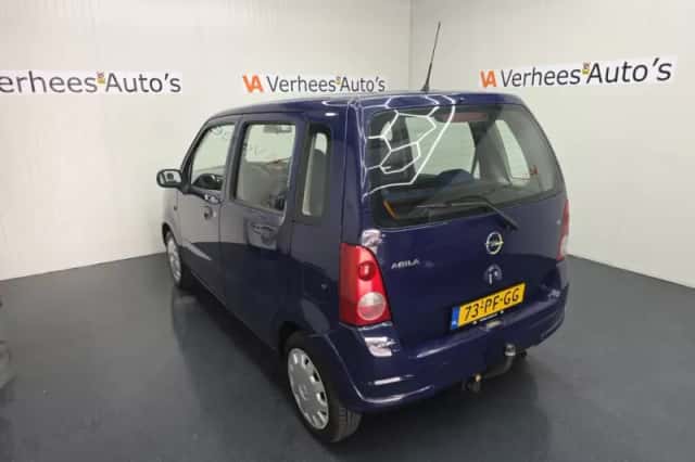 Opel Agila (2004) thumbnail 3