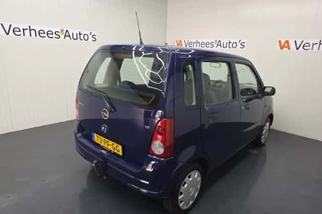 Opel Agila (2004) thumbnail 4