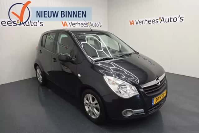 Opel Agila (2011) thumbnail 1