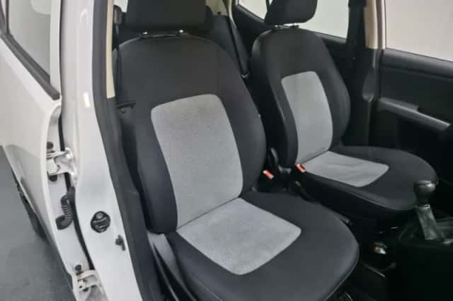 Hyundai i10 (2008) thumbnail 6