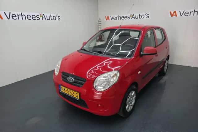 Kia Picanto (2009) thumbnail 2