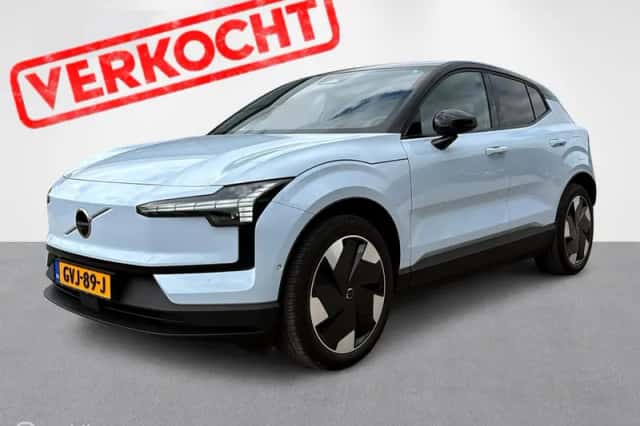 Volvo EX30 (2024) thumbnail 2