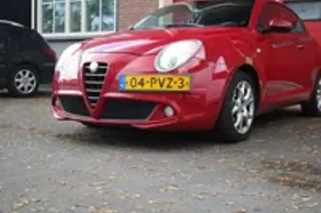 Alfa Romeo Mito (2011) thumbnail 2