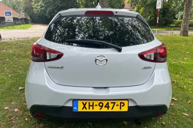 Mazda 2 (2019) thumbnail 6