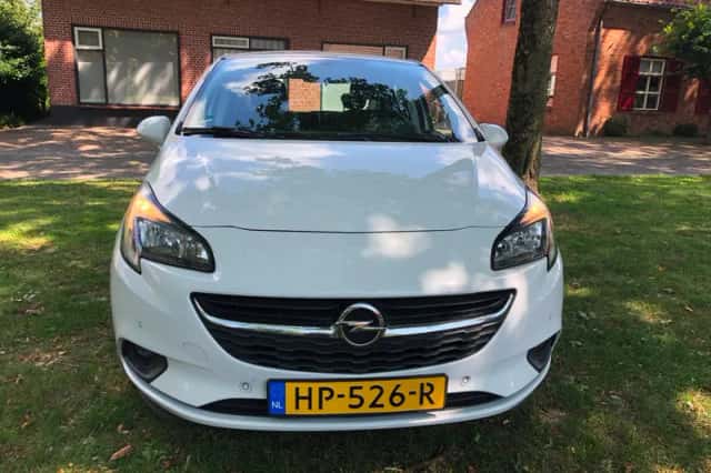 Opel Corsa (2015) thumbnail 2