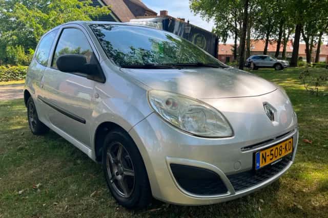 Renault Twingo (2010) thumbnail 3