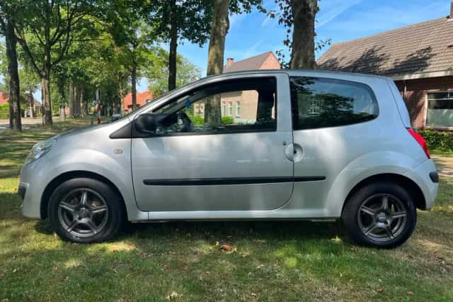 Renault Twingo (2010) thumbnail 5