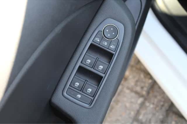 Mitsubishi Colt (2025) thumbnail 4