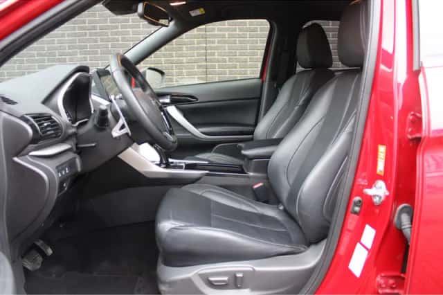 Mitsubishi Eclipse Cross (2023) thumbnail 5