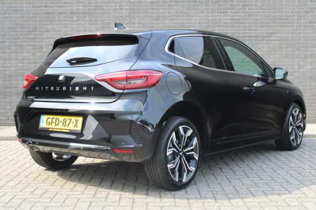 Mitsubishi Colt (2024) thumbnail 4