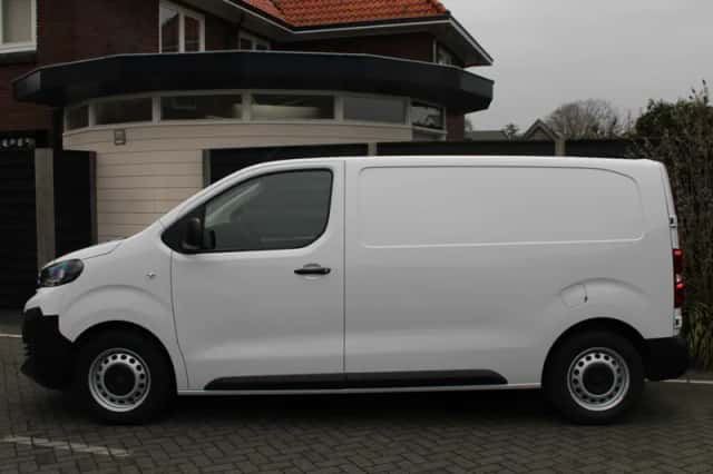 Peugeot Expert (2024) thumbnail 3