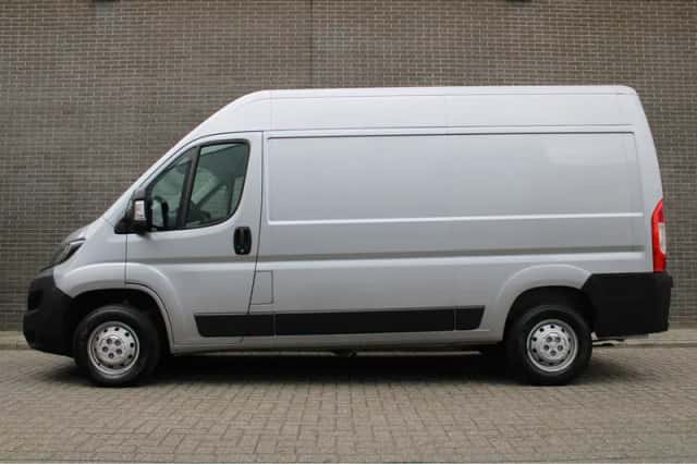 Peugeot Boxer (2022) thumbnail 3