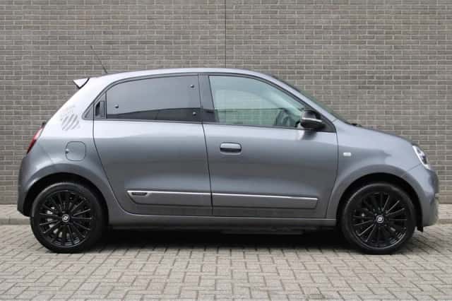 Renault Twingo (2023) thumbnail 2