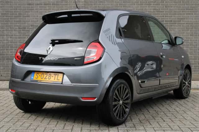 Renault Twingo (2023) thumbnail 4