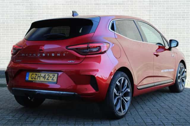 Mitsubishi Colt (2025) thumbnail 4