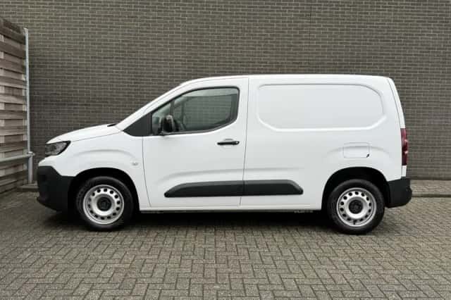 Peugeot Partner (2024) thumbnail 2