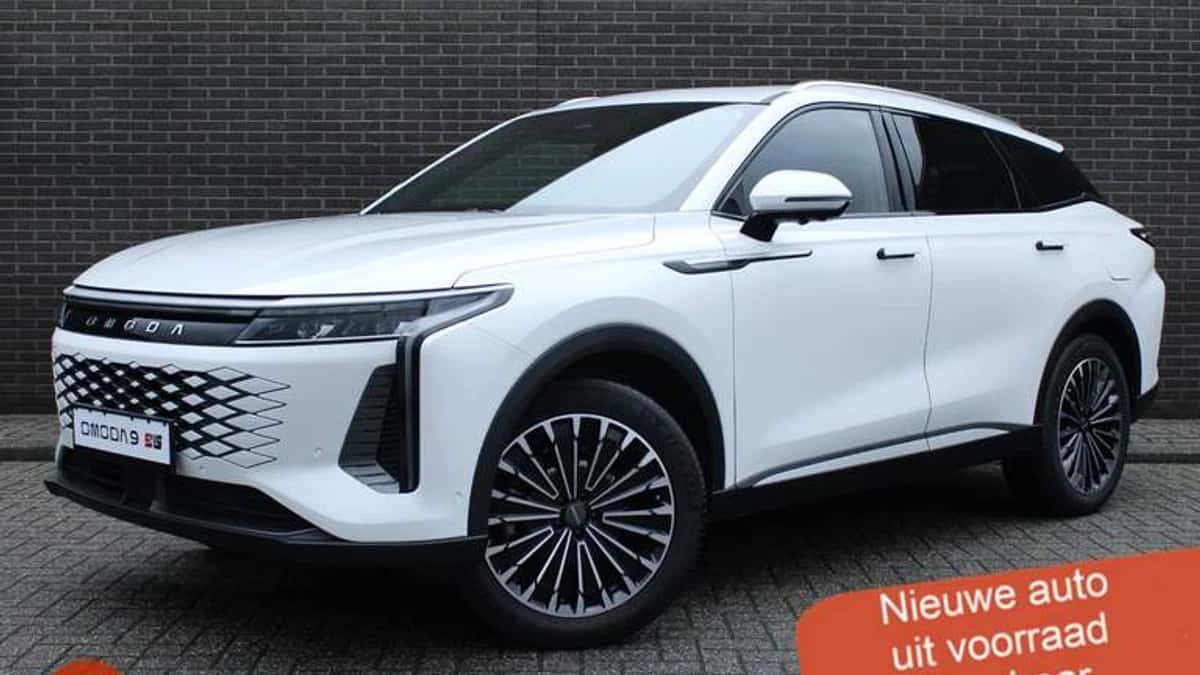 Omoda 9 SHS (2026) — foto 1