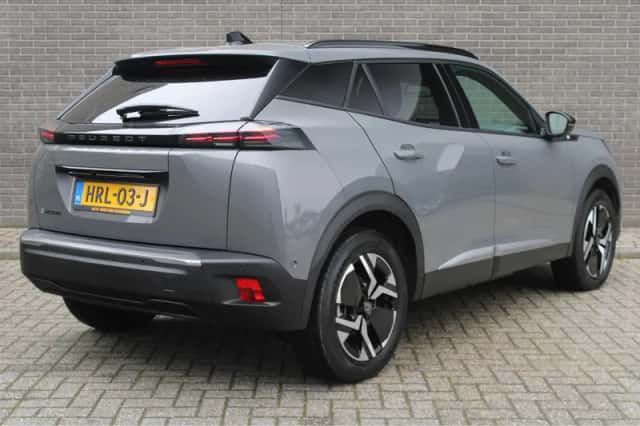 Peugeot e-2008 (2025) thumbnail 4