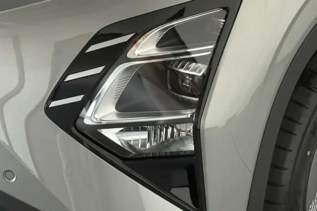 Omoda 5 EV (2026) thumbnail 4