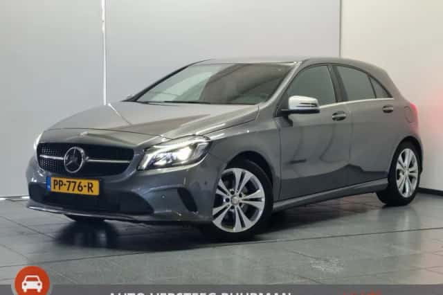 Mercedes-Benz A-Klasse (2016) thumbnail 1