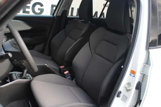 Suzuki Swift (2024) thumbnail 6