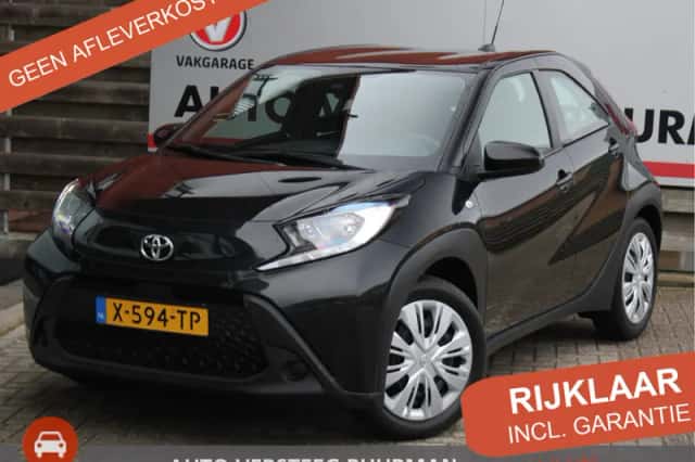 Toyota Aygo (2024) thumbnail 1