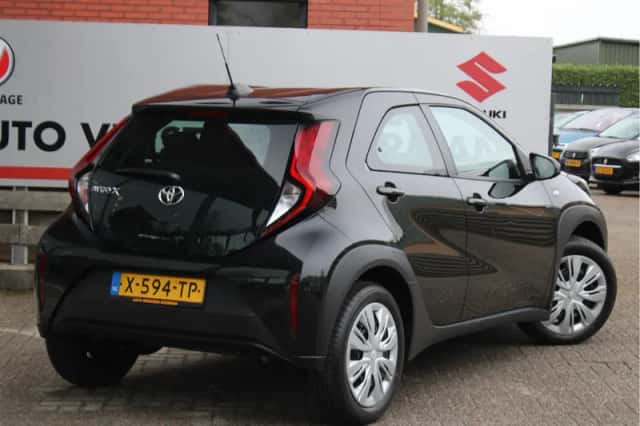 Toyota Aygo (2024) thumbnail 3