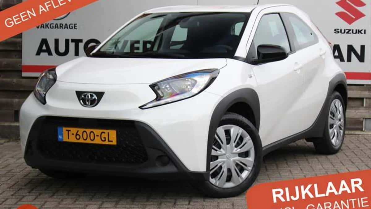 Toyota Aygo (2023) — foto 1