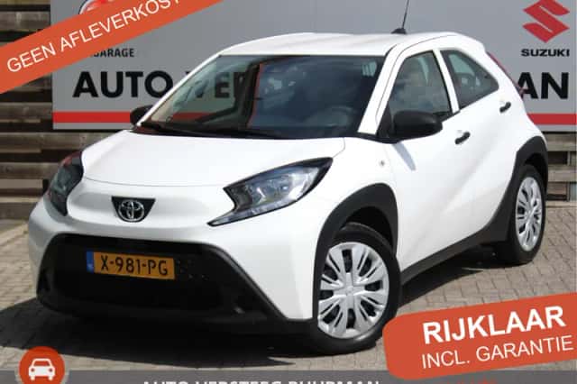 Toyota Aygo (2024) thumbnail 1
