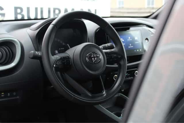 Toyota Aygo (2024) thumbnail 5