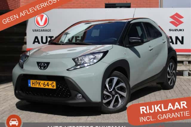 Toyota Aygo (2024) thumbnail 1