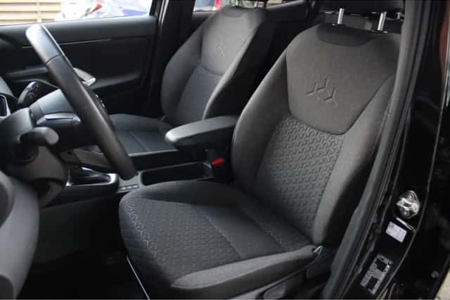Toyota Yaris Cross (2023) thumbnail 6