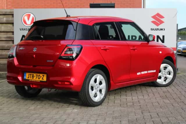 Suzuki Swift (2026) thumbnail 2