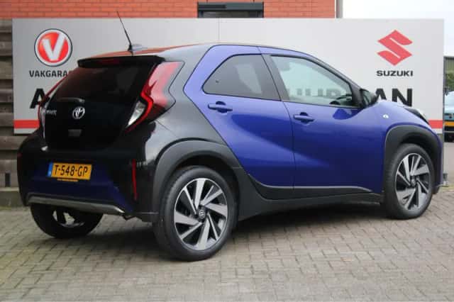 Toyota Aygo (2023) thumbnail 4