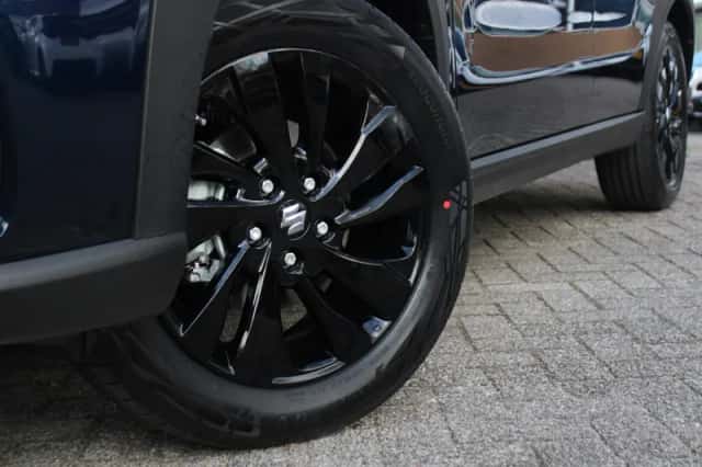 Suzuki S-Cross (2026) thumbnail 3