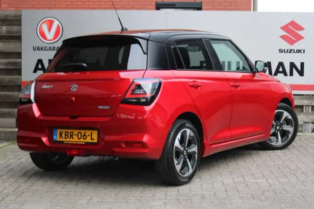 Suzuki Swift (2026) thumbnail 2