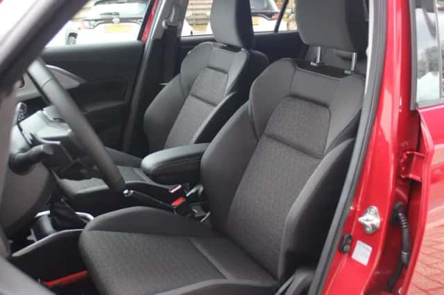 Suzuki Swift (2026) thumbnail 5