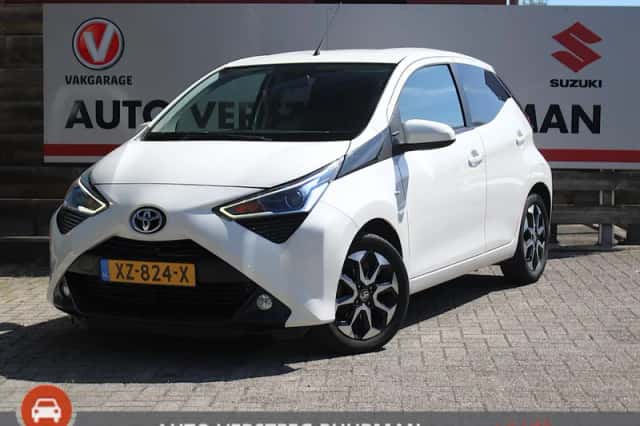 Toyota Aygo (2019) thumbnail 1