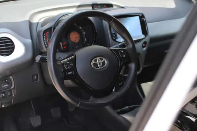 Toyota Aygo (2019) thumbnail 4