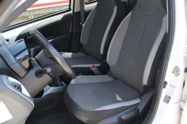 Toyota Aygo (2019) thumbnail 5